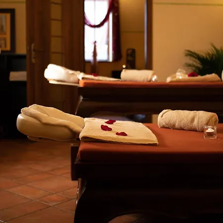 Orient Hotel 3*